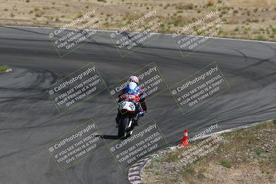 media/Apr-20-2025-AHRMA (Sun) [[393a79c373]]/Race/Group 10/Turn 4b/